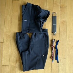 Figs Women's Charcoal Joggers